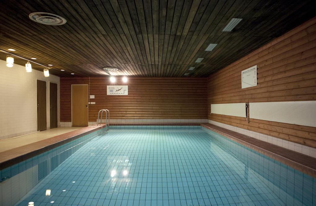 Hotel Jaemsae Екстер'єр фото