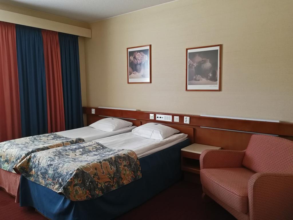 Hotel Jaemsae Екстер'єр фото